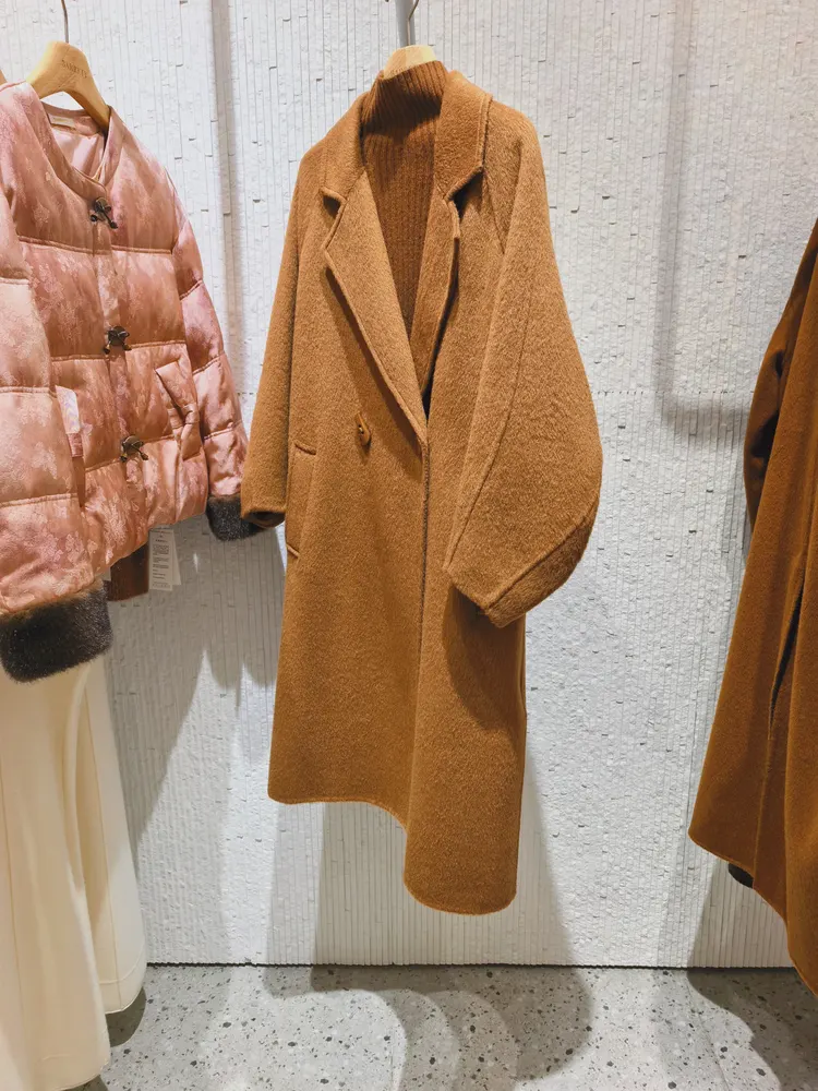 女装店-背景墙-南岛岁月痕5