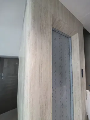 楼梯背景墙 · 打印洞石实拍案例