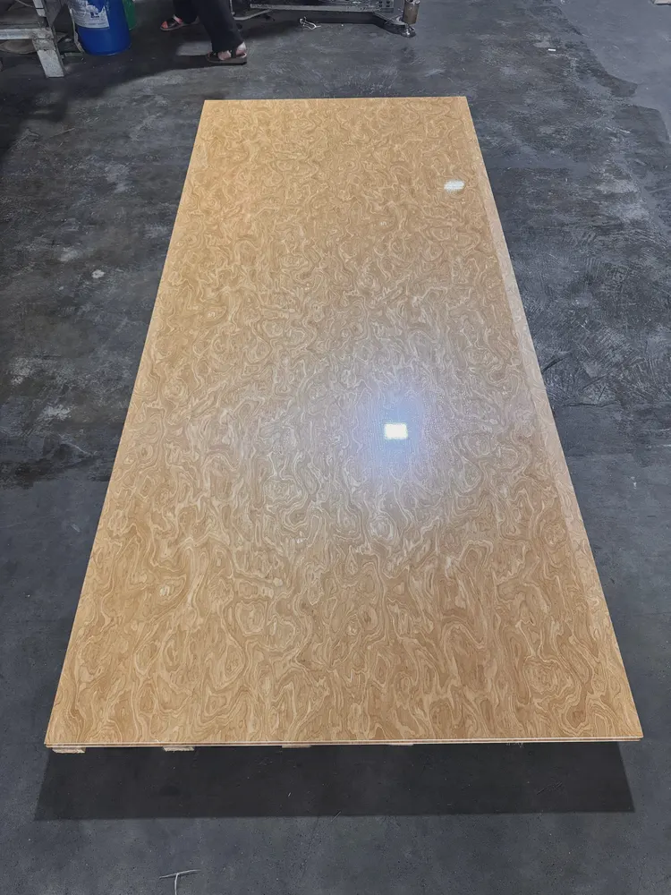 金橡色 竹炭木饰面板 5361-15